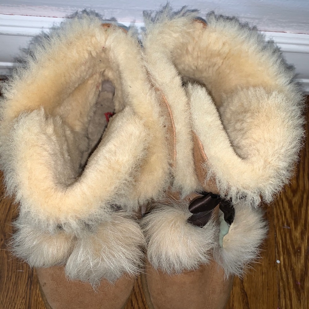Uggs - image 5